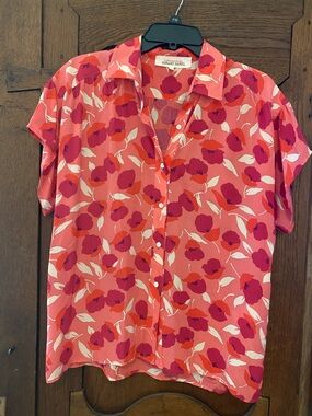 Gerard Darel Coral-Pink-Red Floral Button-Down Blouse.  Excellent condition.
